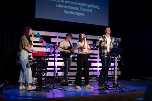 FWF07320-min.JPG